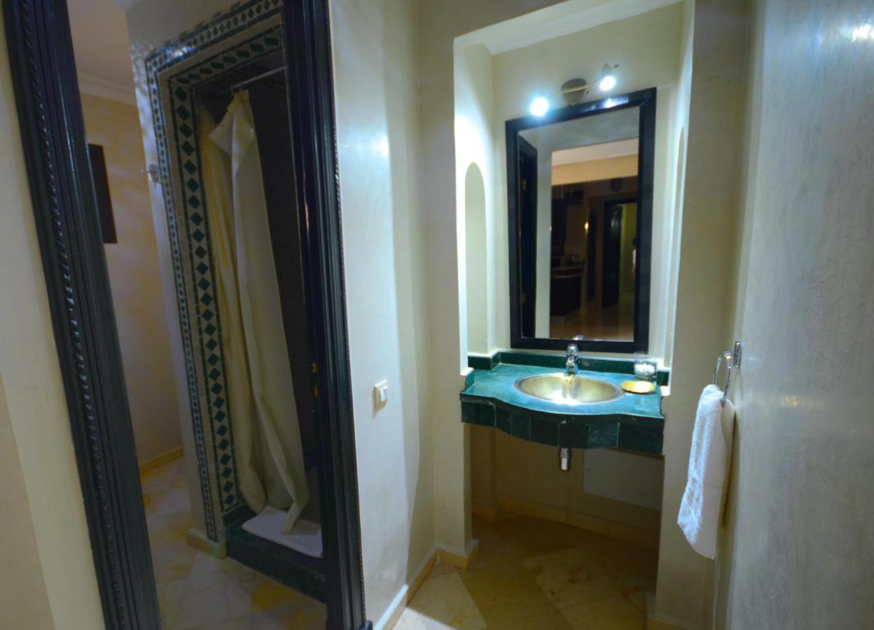 マラケシュAppart Vue Piscine Et Montagne Marrakechアパートメント エクステリア 写真